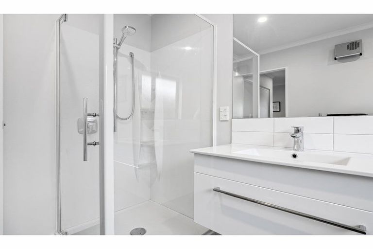 Photo of property in 15 Tippet Crescent, Wigram, Christchurch, 8025