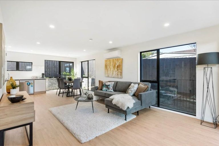 Photo of property in 9f Landette Road, Manurewa, Auckland, 2102