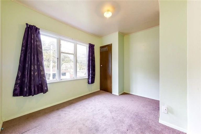 Photo of property in 1/18 Eldon Grove, Taita, Lower Hutt, 5019