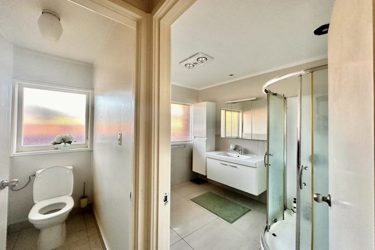 Photo of property in 14 Bellfield Road, Opaheke, Papakura, 2113