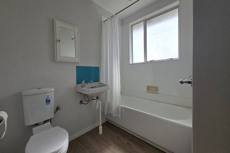 Photo of property in 2/47 Stockdale Street, Wainuiomata, Lower Hutt, 5014