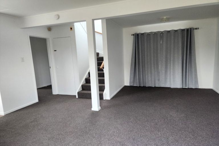 Photo of property in 26 Barneys Farm Road, Clendon Park, Auckland, 2103