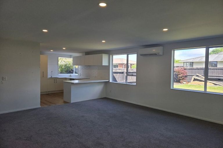 Photo of property in 2/4 Traynor Lane, Avonside, Christchurch, 8061