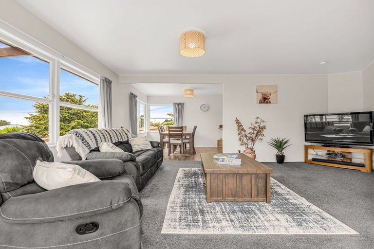 Photo of property in 5 Porikapa Road, Owhata, Rotorua, 3010