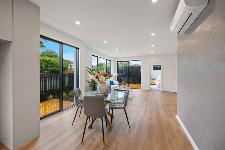 Photo of property in 4 Chesley Place, Half Moon Bay, Auckland, 2012