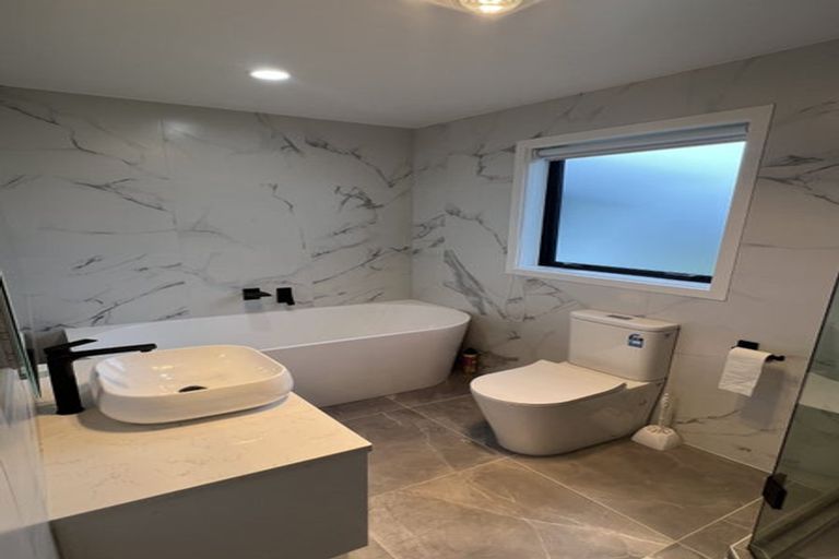 Photo of property in 112 Valderama Drive, Flat Bush, Auckland, 2019