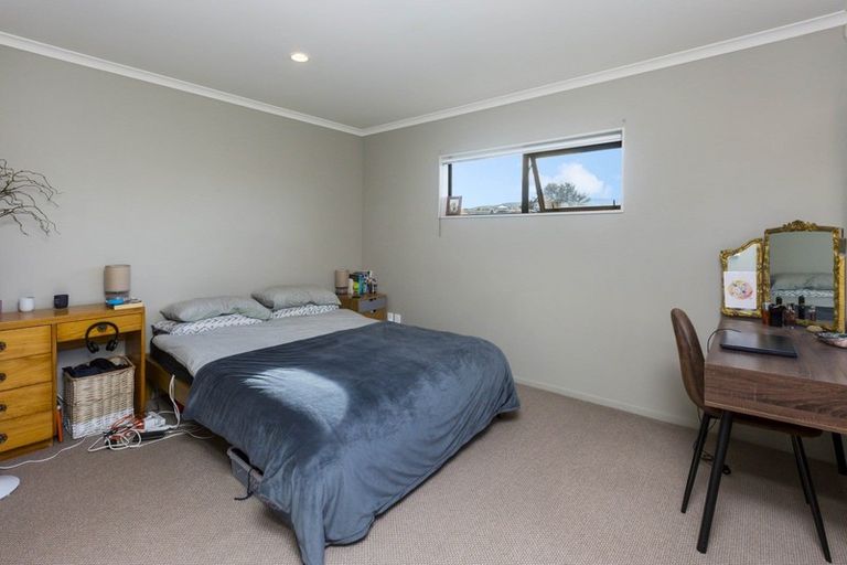 Photo of property in 4 Beaufort Close, Kingsley Heights, Upper Hutt, 5018