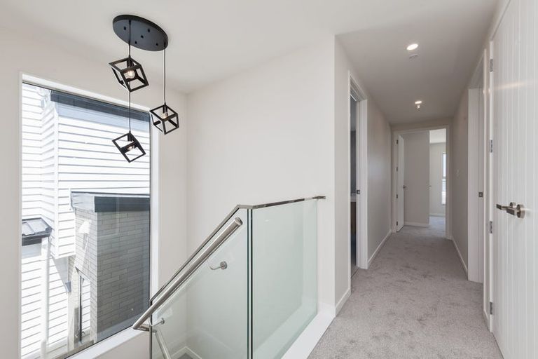 Photo of property in 5 Kapehu Road, Silverdale, 0932