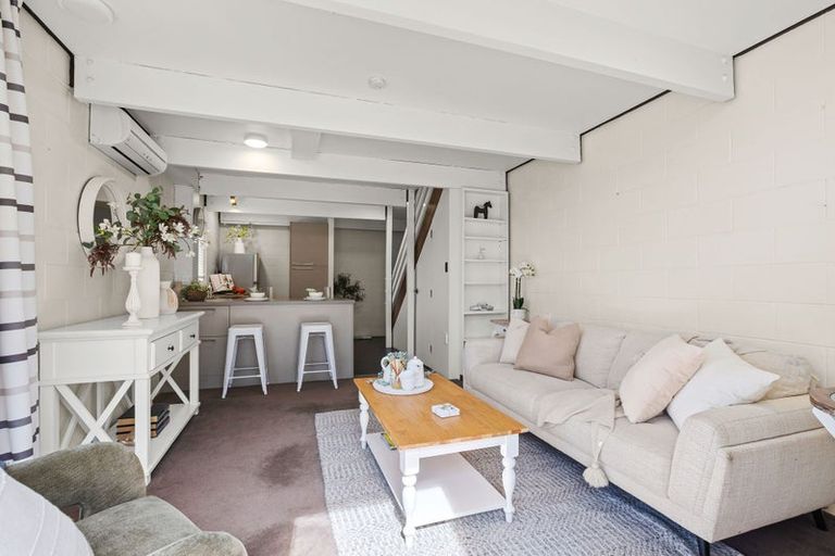 Photo of property in 8/30 Clissold Street, Merivale, Christchurch, 8014