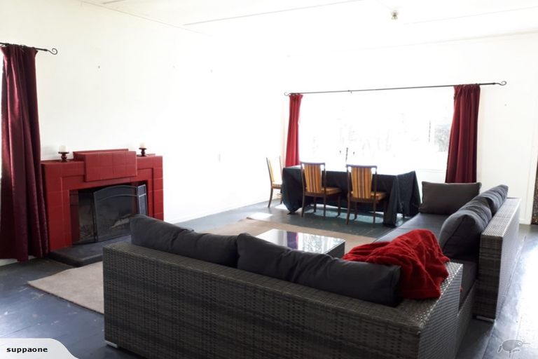 Photo of property in 1199 State Highway 16, Waimauku, 0883