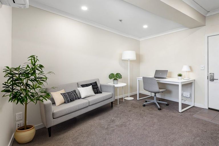 Photo of property in 6/5 Massey Avenue, Pukekohe, 2120