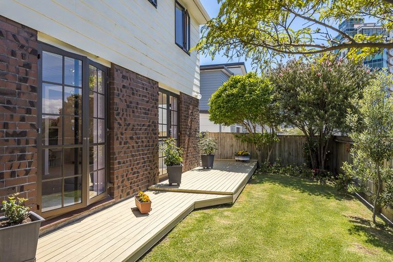 Photo of property in 369 Kapiti Road, Paraparaumu Beach, Paraparaumu, 5032