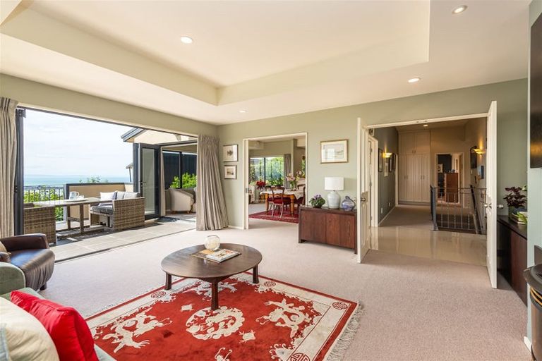 Photo of property in 4 Avery Place, Redcliffs, Christchurch, 8081