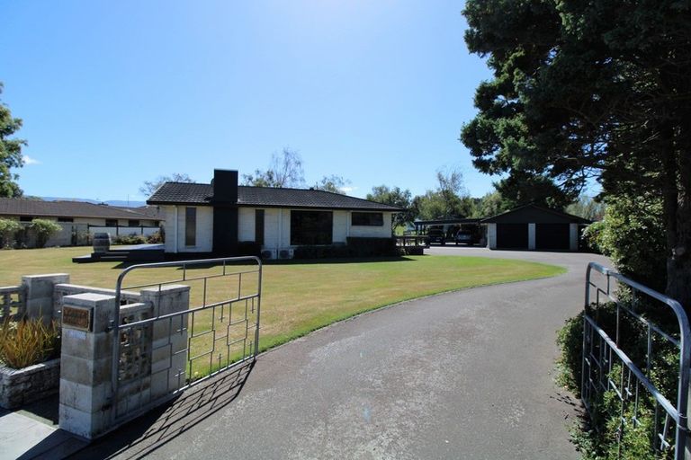 Photo of property in 10 Smith Street, Dannevirke, 4930