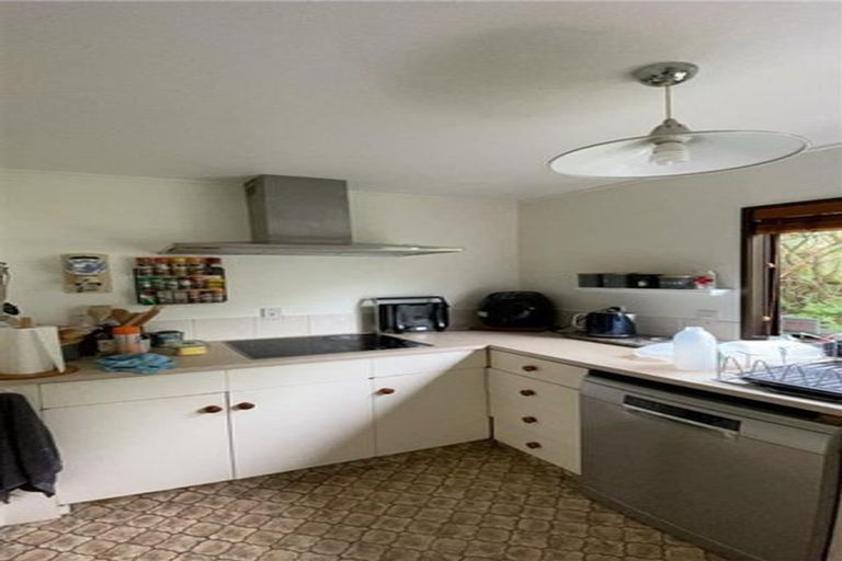 Photo of property in 1/54 Muritai Crescent, Havelock North, 4130