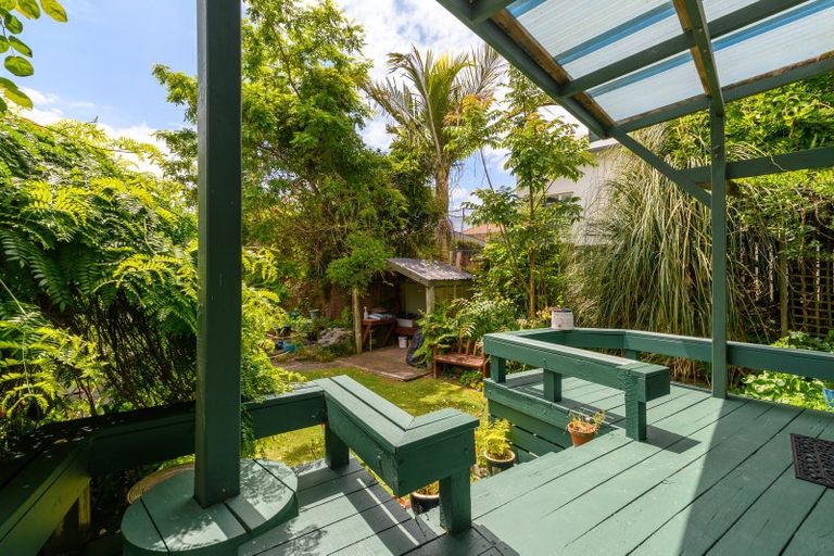 Photo of property in 133 Hinewa Road, Otumoetai, Tauranga, 3110