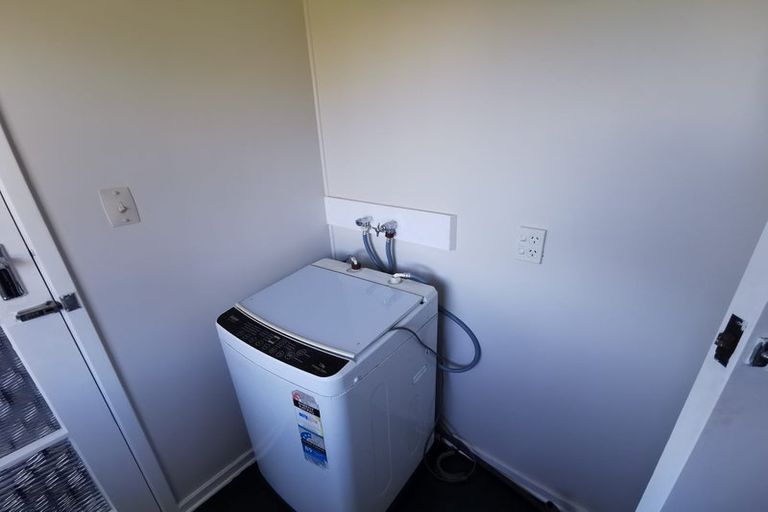 Photo of property in 6 Sterling Avenue, Manurewa East, Auckland, 2102