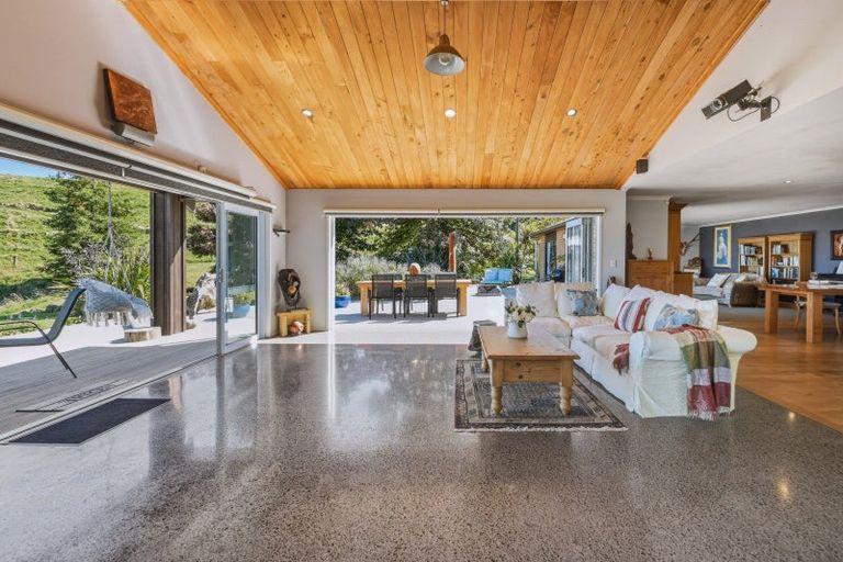 Photo of property in 34 Hepina Heights, Kinloch, Taupo, 3377