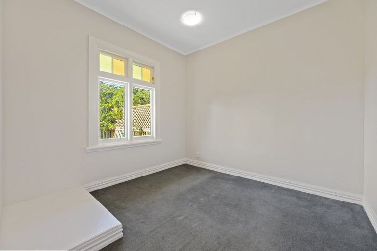 Photo of property in 17 Clyde Street, Oamaru North, Oamaru, 9400