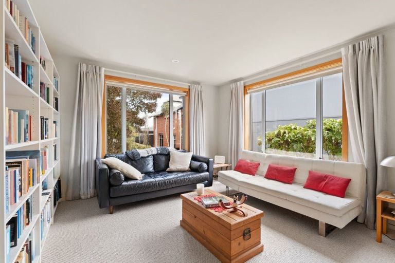 Photo of property in 90 Passmore Crescent, Maori Hill, Dunedin, 9010