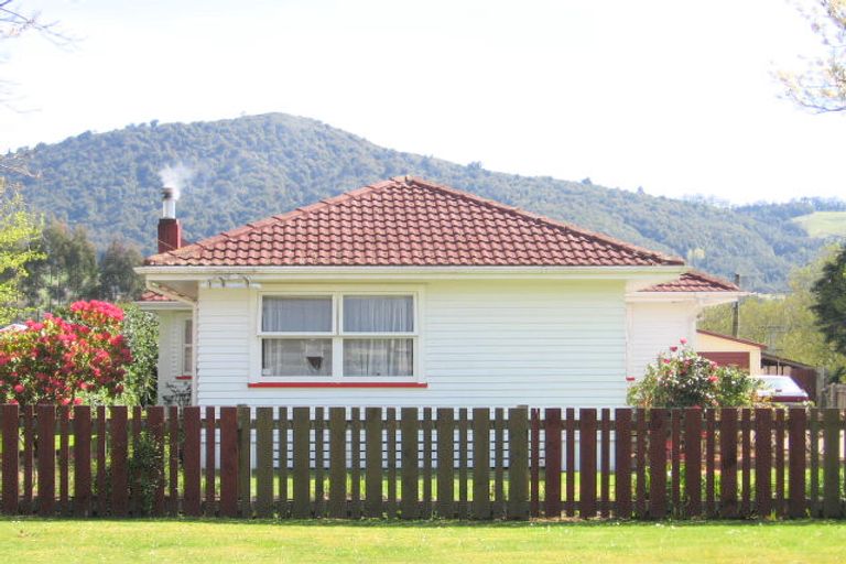 Photo of property in 1 Kenrick Road, Pukehangi, Rotorua, 3015