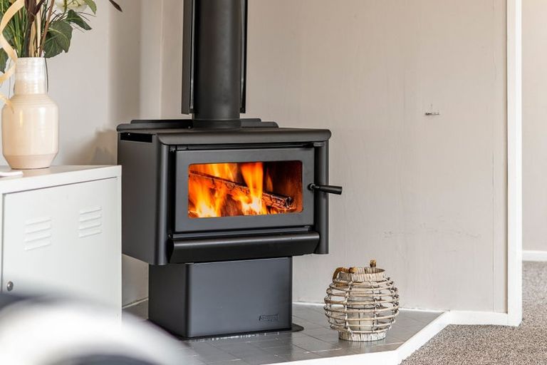 Photo of property in 9 Venus Place, Whitby, Porirua, 5024