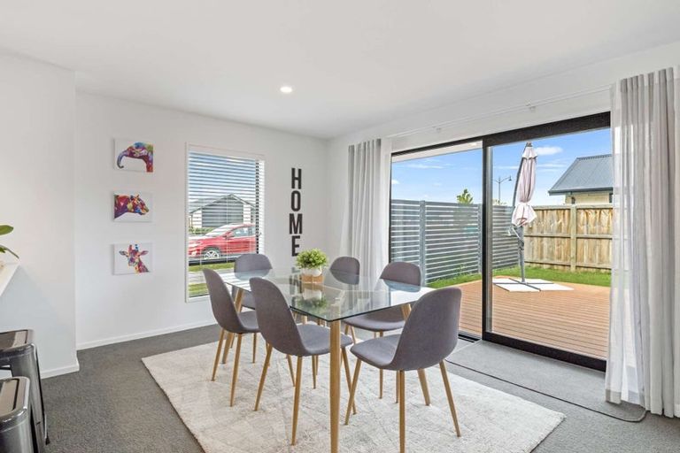 Photo of property in 119 Shillingford Boulevard, Rolleston, 7615