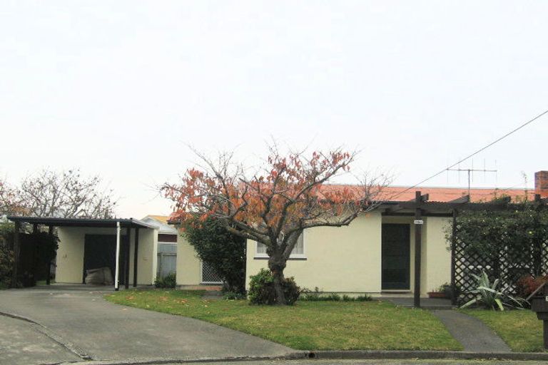Photo of property in 76 Gloucester Street, Greenmeadows, Napier, 4112