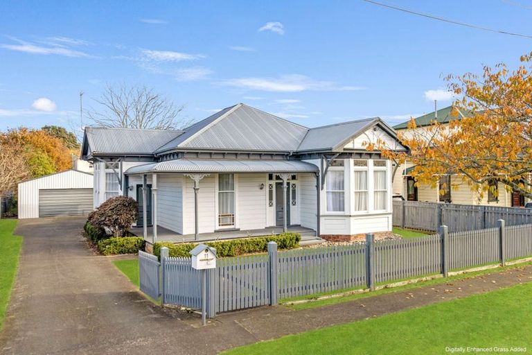 Photo of property in 11 Hurworth Place, College Estate, Whanganui, 4500