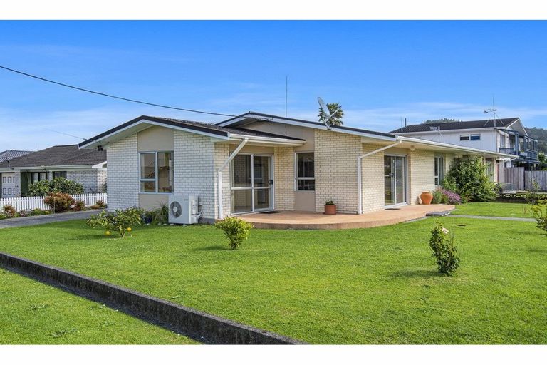 Photo of property in 5 Wrack Street, Kensington, Whangarei, 0112
