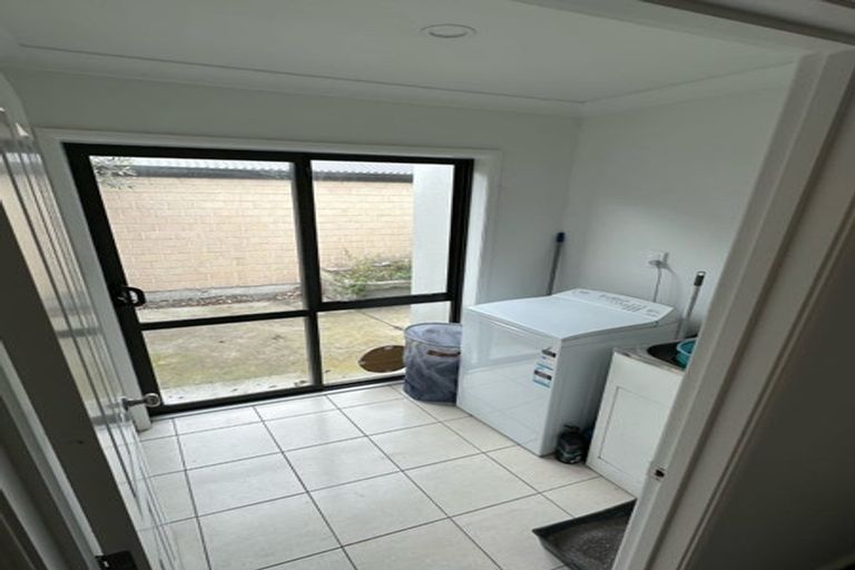 Photo of property in 572 Bower Avenue, Parklands, Christchurch, 8083