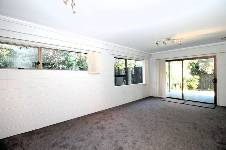 Photo of property in 116 Porritt Avenue, Chatswood, Auckland, 0626