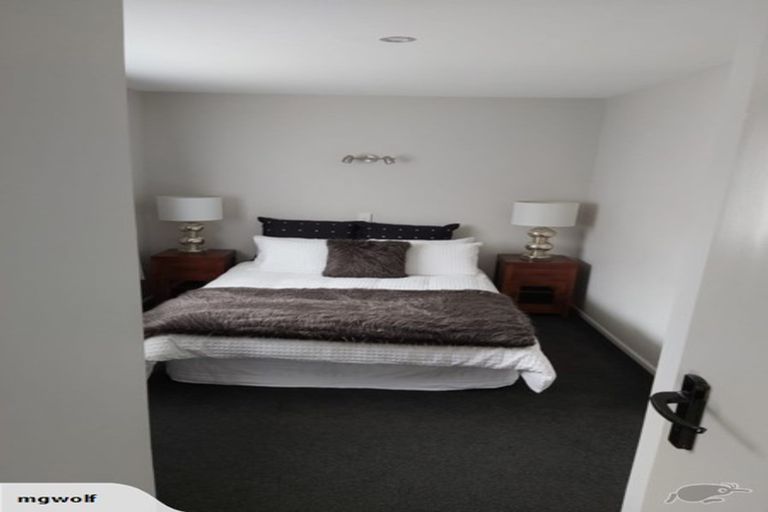 Photo of property in 1/5 Milnebank Street, Upper Riccarton, Christchurch, 8041