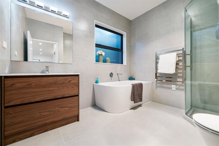 Photo of property in 34 Ta Moko Drive, Gulf Harbour, Whangaparaoa, 0930