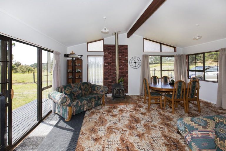 Photo of property in 5705 Pouto Road, Pouto, Te Kopuru, 0391