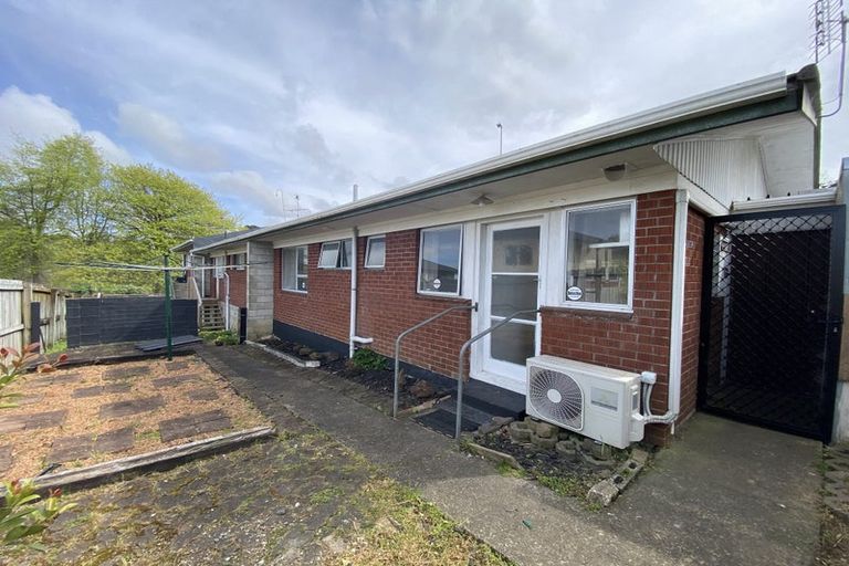 Photo of property in 2/26 James Road, Manurewa, Auckland, 2102