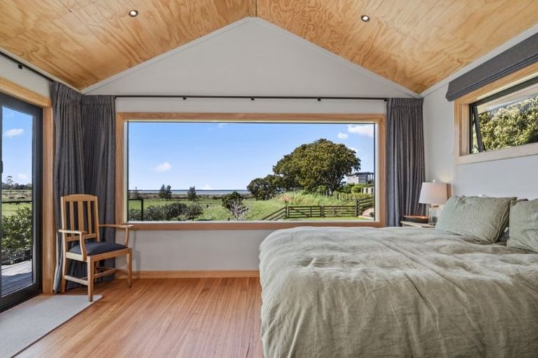 Photo of property in 261b Walker Road East, Aongatete, 3178