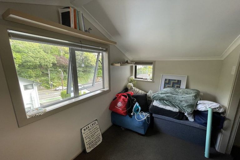 Photo of property in 149 Glenmore Street, Kelburn, Wellington, 6012