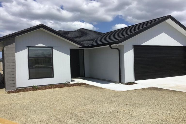 Photo of property in 12 Fearnley Grove, Pyes Pa, Tauranga, 3112