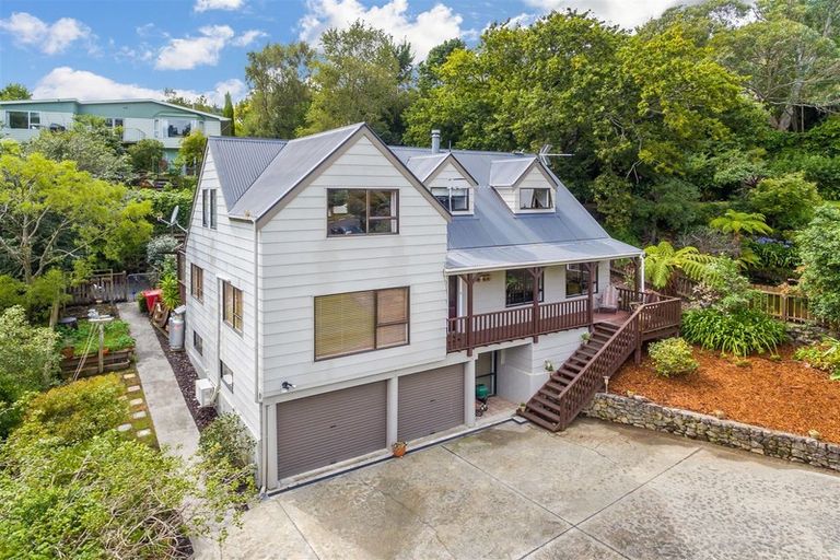 Photo of property in 6 Goodwin Place, Pinehaven, Upper Hutt, 5019