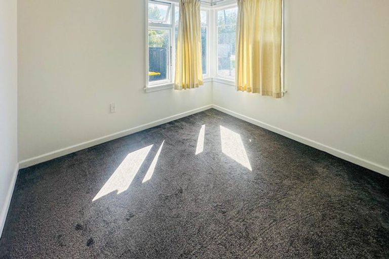 Photo of property in 168a Springs Road, Hornby, Christchurch, 8042