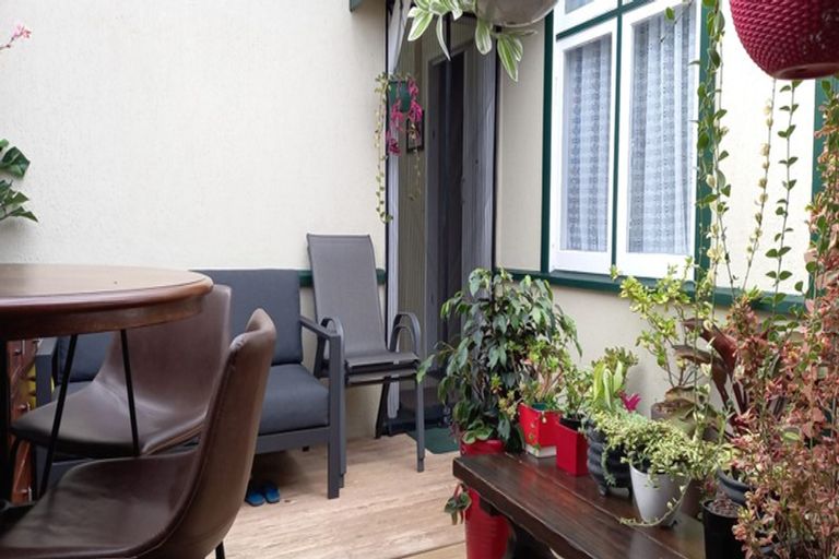 Photo of property in 4 Rosedale Place, Levin, 5510