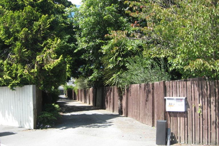 Photo of property in 2/38 Dover Street, St Albans, Christchurch, 8014