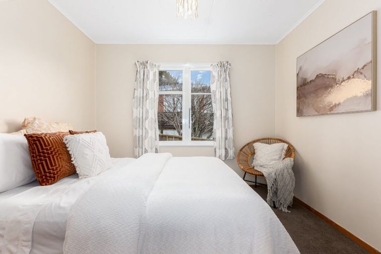 Photo of property in 73 Petrie Street, Wainuiomata, Lower Hutt, 5014