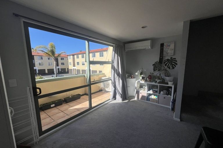 Photo of property in 31/595 Laurie Southwick Parade, Gulf Harbour, Whangaparaoa, 0930