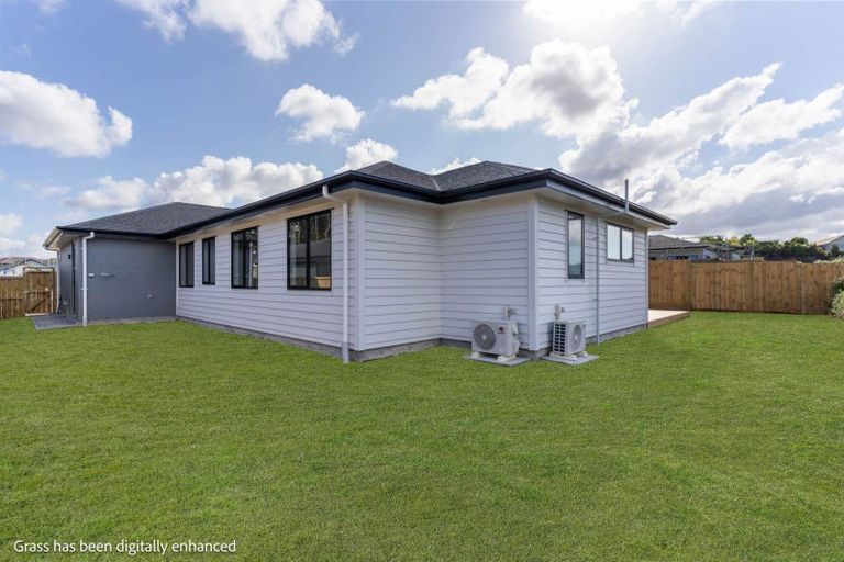 Photo of property in 5 Dolcetto Place, Pokeno, 2402