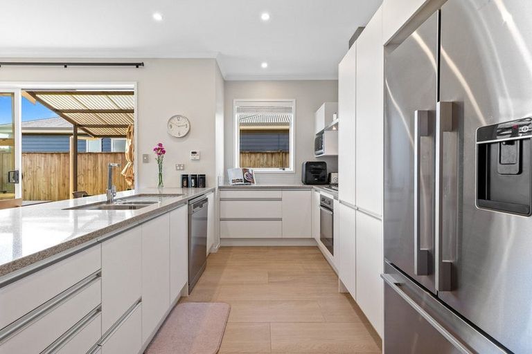 Photo of property in 30 Ara Kakara Avenue, Huapai, Kumeu, 0810