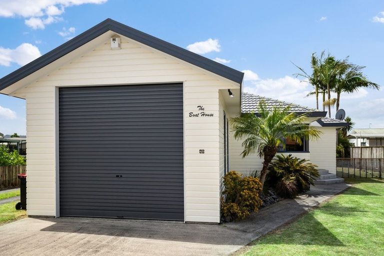 Photo of property in 45 Whitby Avenue, Whitianga, 3510