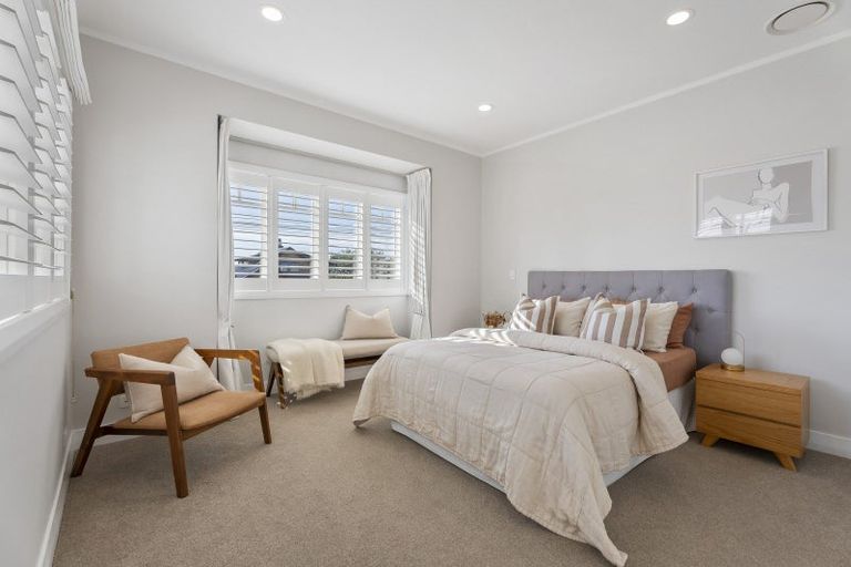 Photo of property in 26 Richmond Avenue, Northcote Point, Auckland, 0627