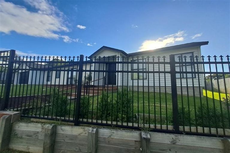 Photo of property in 18a Tuakau Road, Pukekohe, 2120